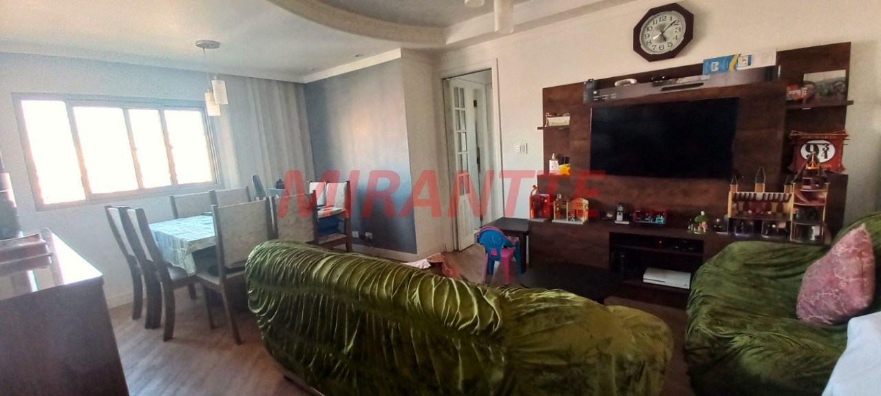 Apartamento de 70m² com 2 quartos em Vila Romero