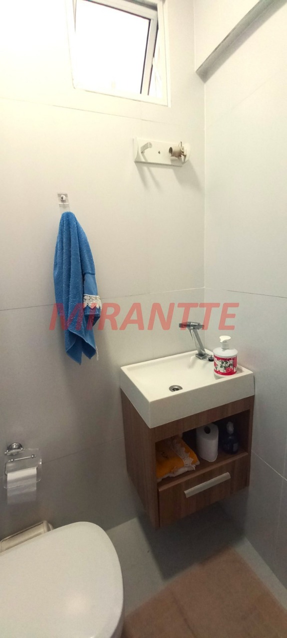 Apartamento de 70m² com 2 quartos em Vila Romero