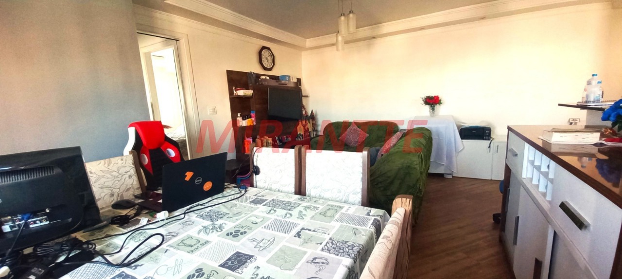 Apartamento de 70m² com 2 quartos em Vila Romero