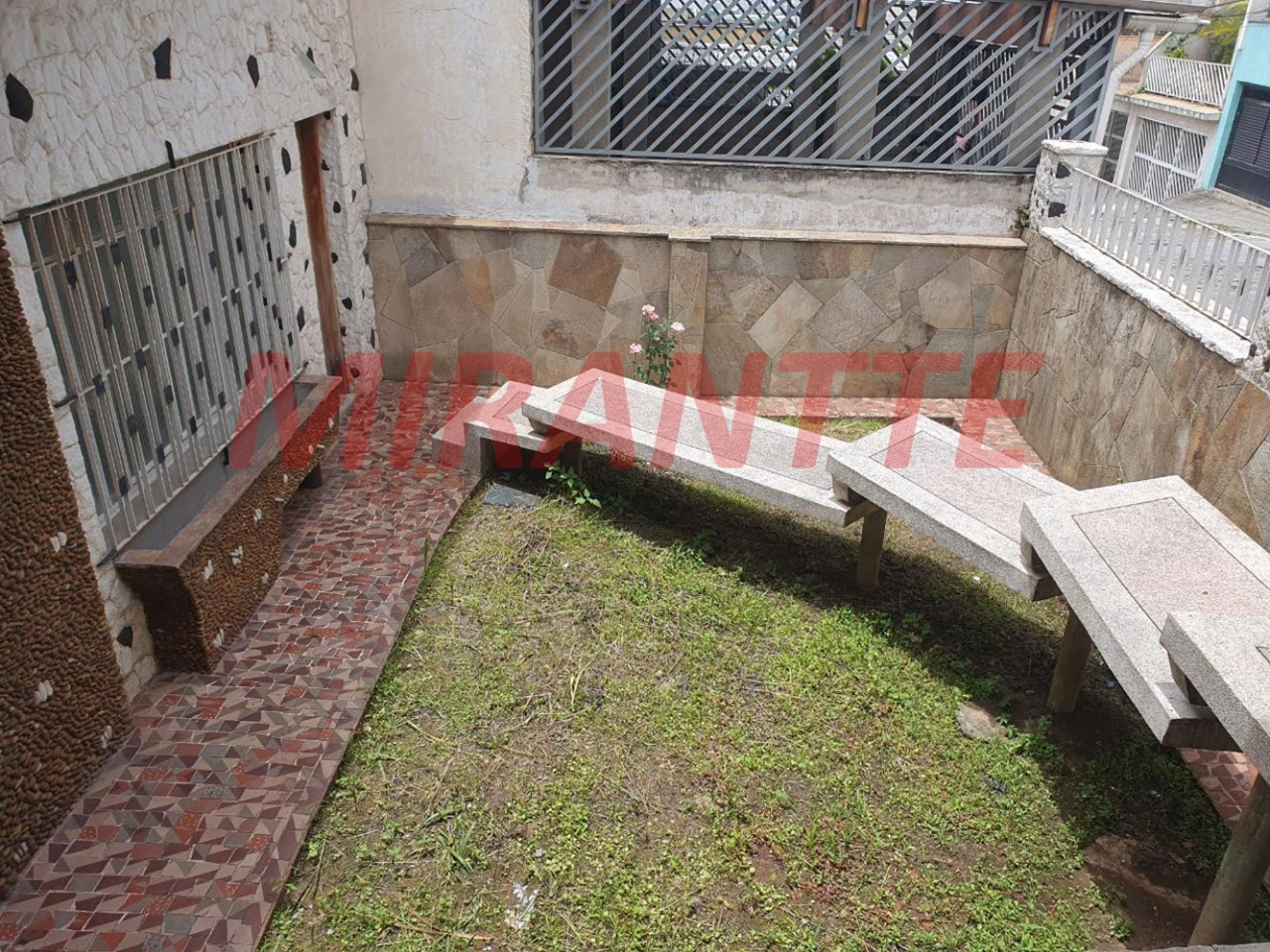 Casa terrea de 146m² com 3 quartos em Santana