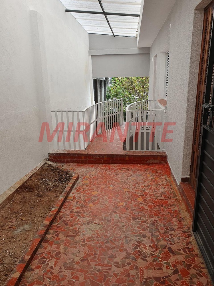 Casa terrea de 146m² com 3 quartos em Santana
