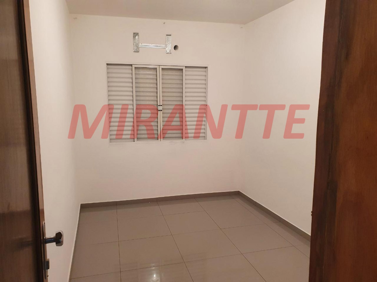 Casa terrea de 146m² com 3 quartos em Santana