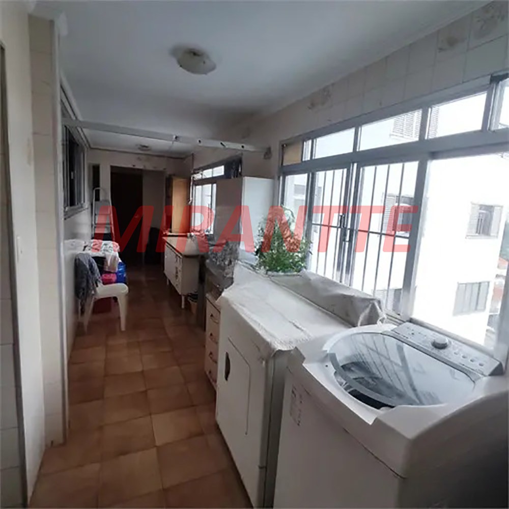 Apartamento de 210m² com 4 quartos em Santana