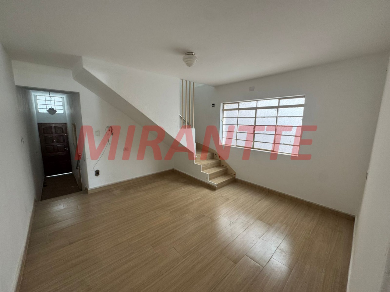 Sobrado de 109m² com 2 quartos em Parque Peruche
