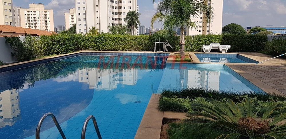 Apartamento de 54m² com 2 quartos em Bairro do Limão