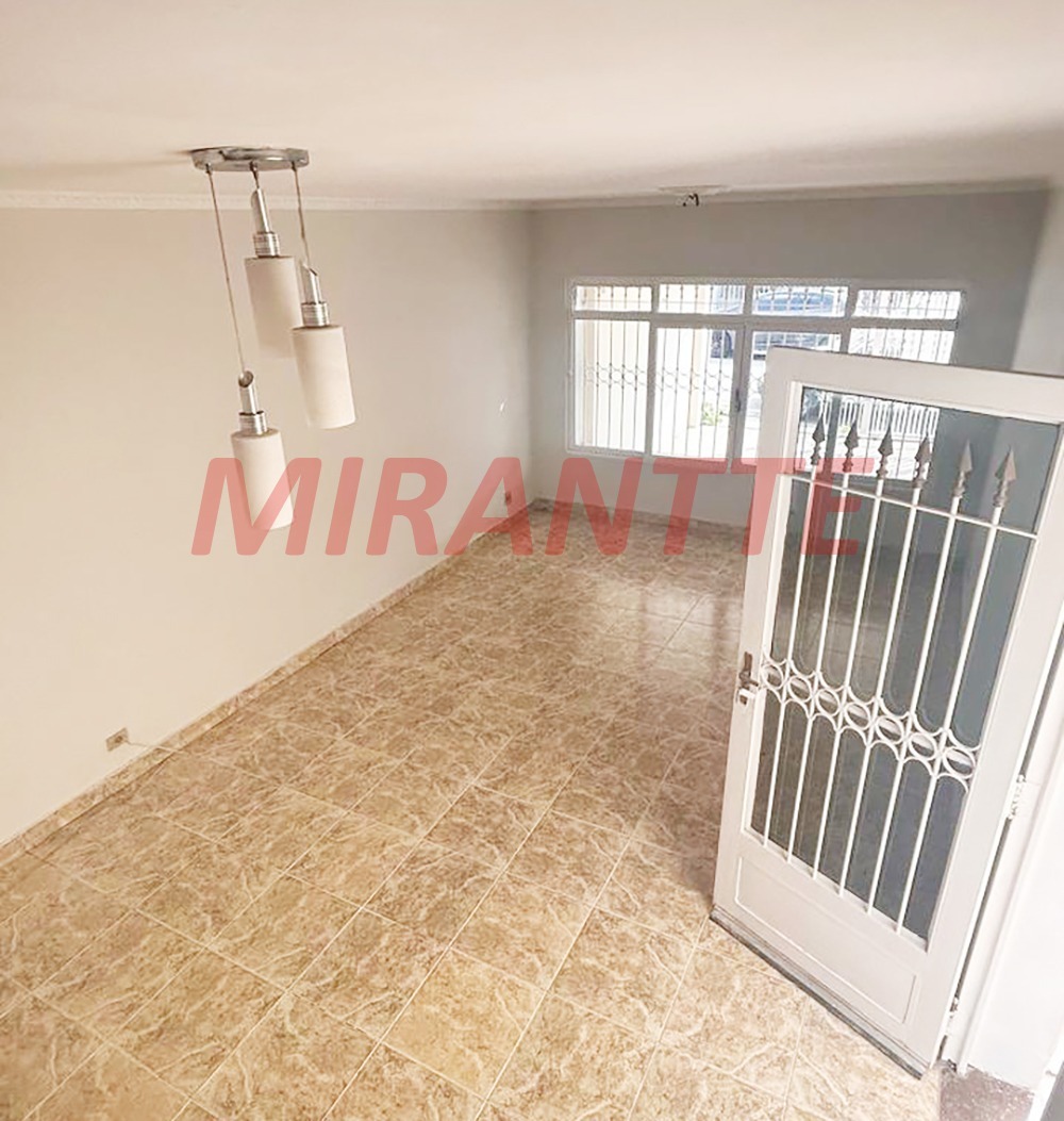 Sobrado de 125m² com 3 quartos em Santa Teresinha