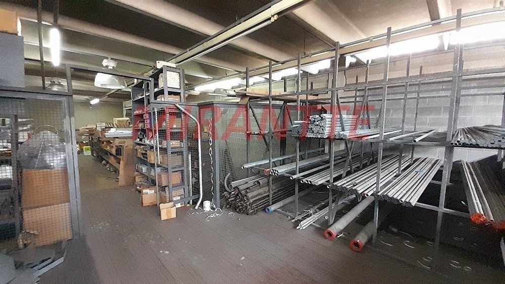 Galpao de 360m² em Santana