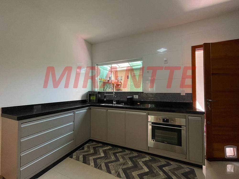 Cond. fechado de 87m² com 2 quartos em Jardim Primavera