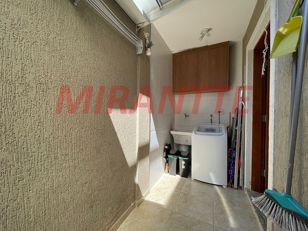 Cond. fechado de 87m² com 2 quartos em Jardim Primavera