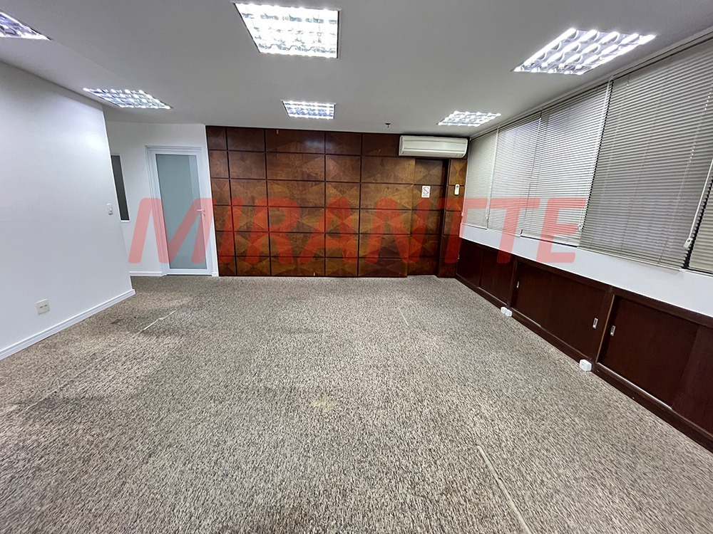 Conjunto comercial de 180m² em Campo Belo