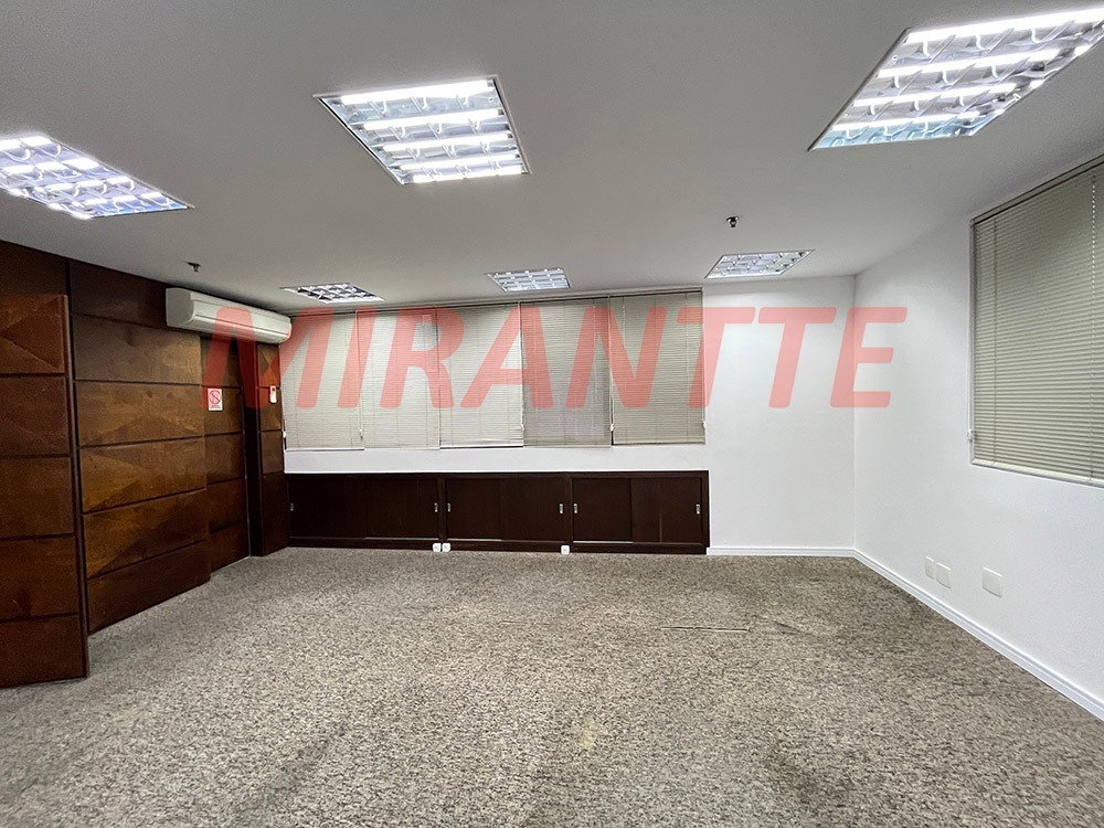 Conjunto comercial de 180m² em Campo Belo