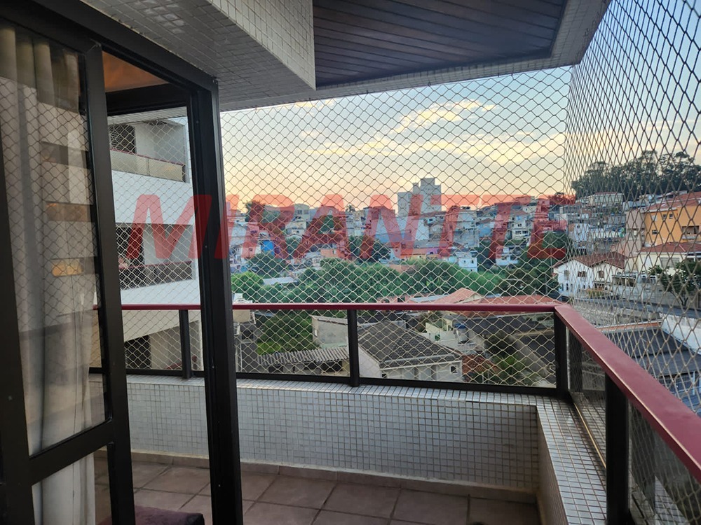 Apartamento de 160m² com 3 quartos em Água  Fria