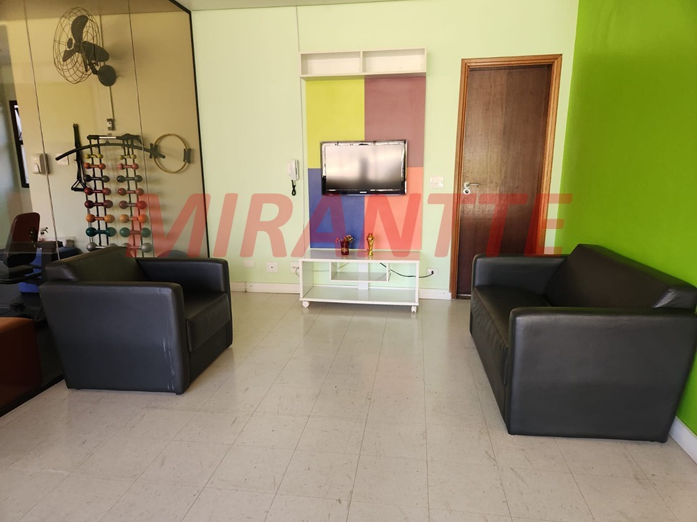 Apartamento de 160m² com 3 quartos em Água  Fria
