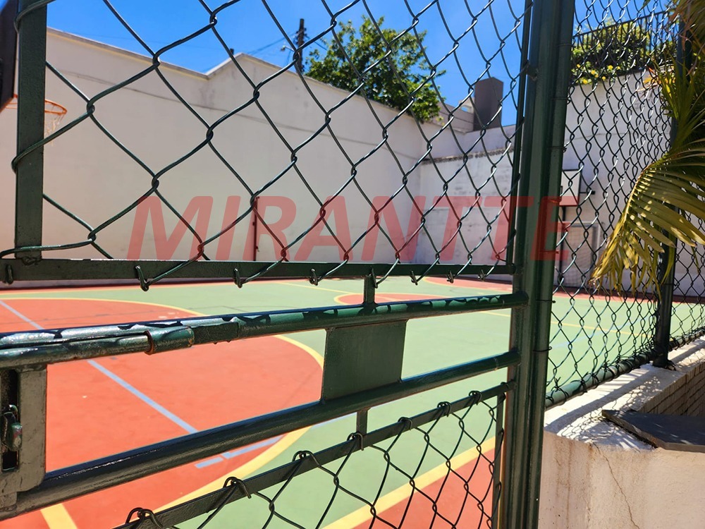 Apartamento de 160m² com 3 quartos em Água  Fria