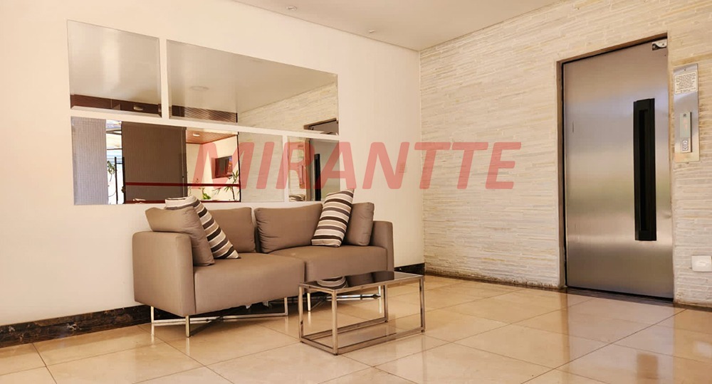 Apartamento de 160m² com 3 quartos em Água  Fria