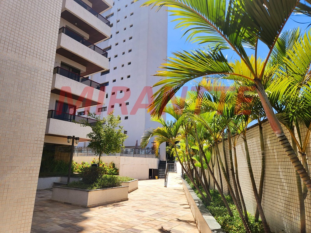 Apartamento de 160m² com 3 quartos em Água  Fria