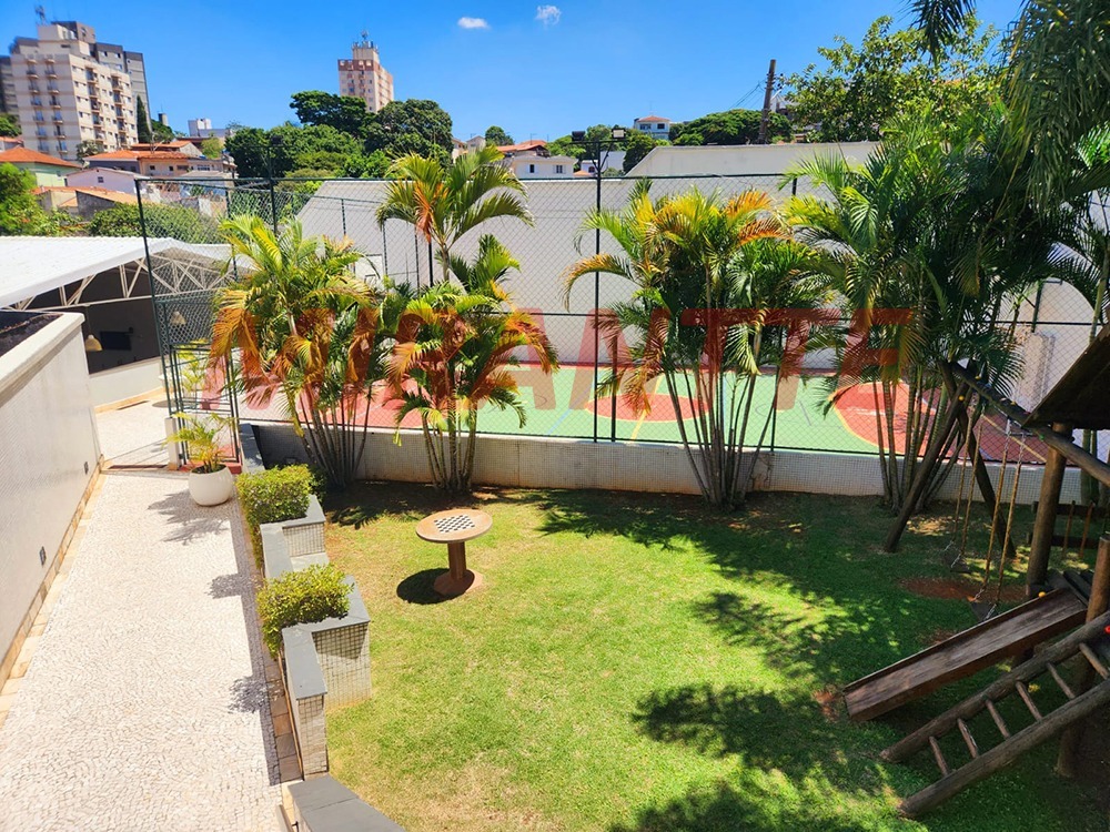 Apartamento de 160m² com 3 quartos em Água  Fria