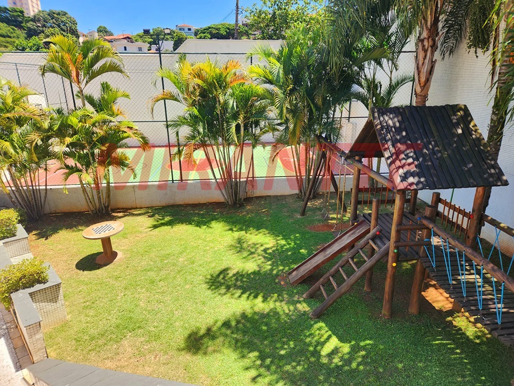Apartamento de 160m² com 3 quartos em Água  Fria