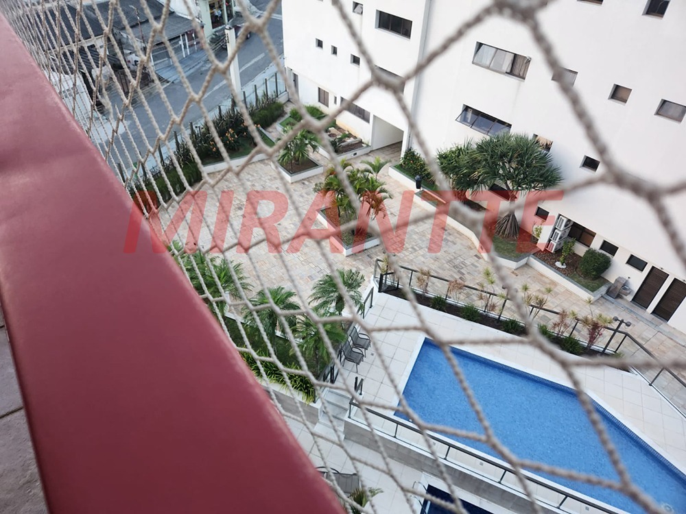 Apartamento de 160m² com 3 quartos em Água  Fria