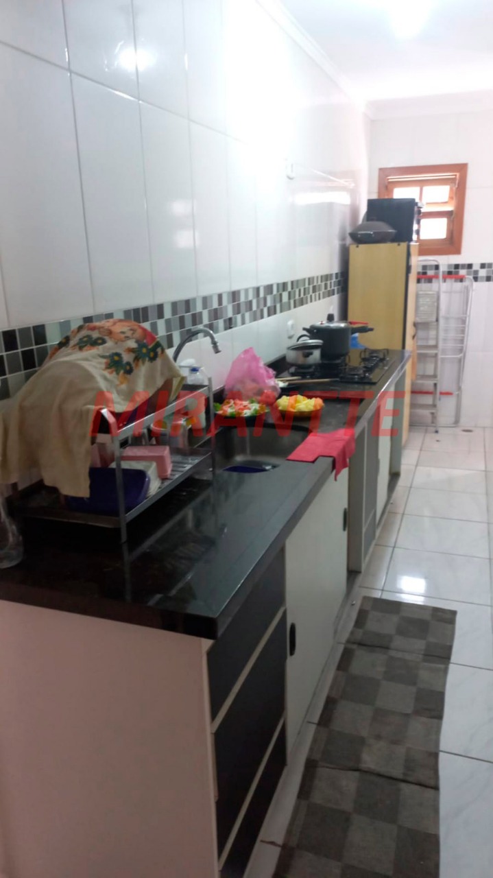 Casa terrea de 98m² com 2 quartos em Jardim Neila