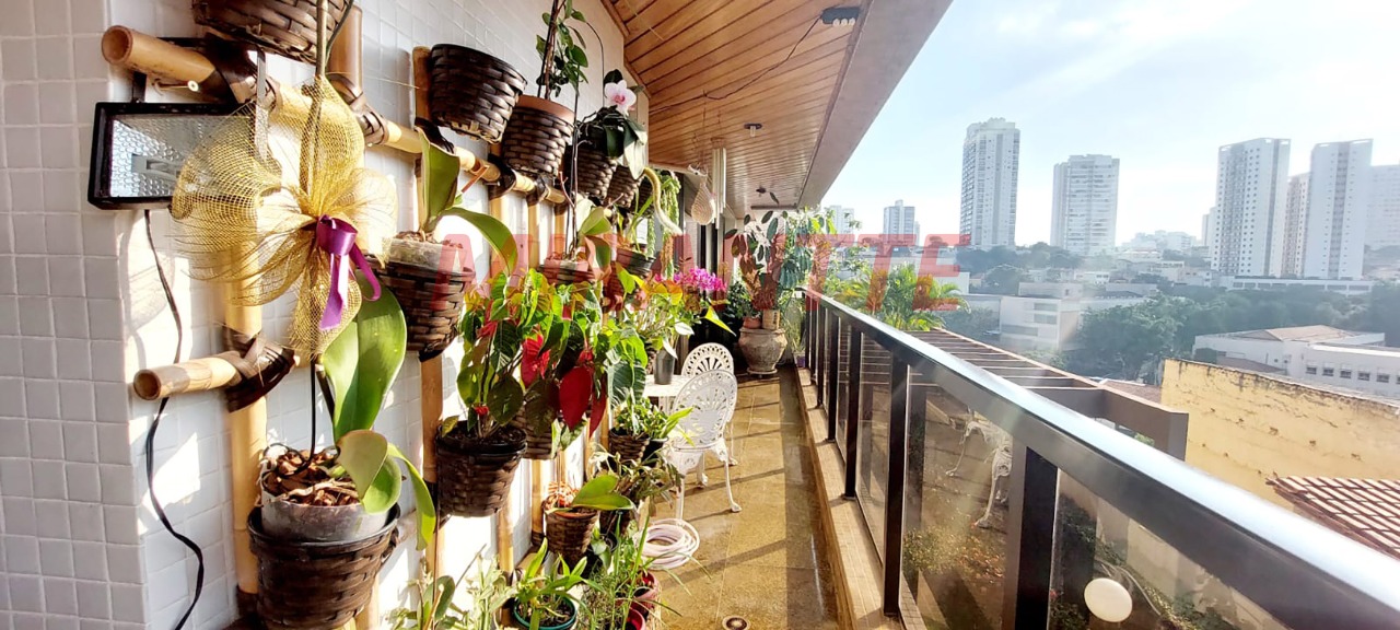 Apartamento de 146m² com 3 quartos em Santana