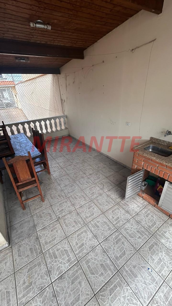 Sobrado de 200m² com 3 quartos em Vila Penteado