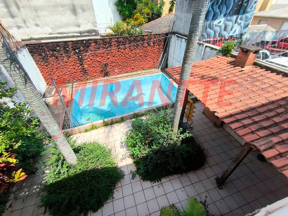Casa terrea de 415m² com 4 quartos em Vila Mazzei