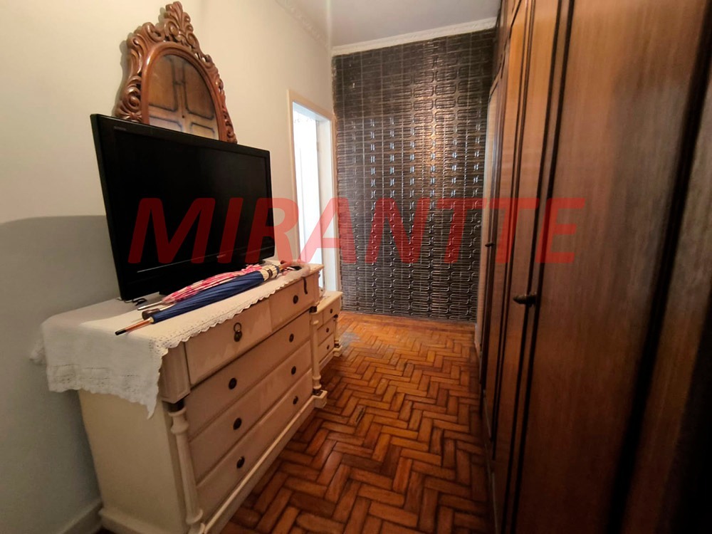 Casa terrea de 415m² com 4 quartos em Vila Mazzei