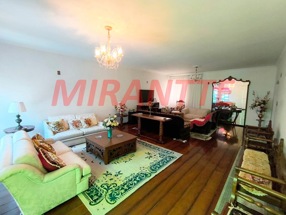 Casa terrea de 415m² com 4 quartos em Vila Mazzei