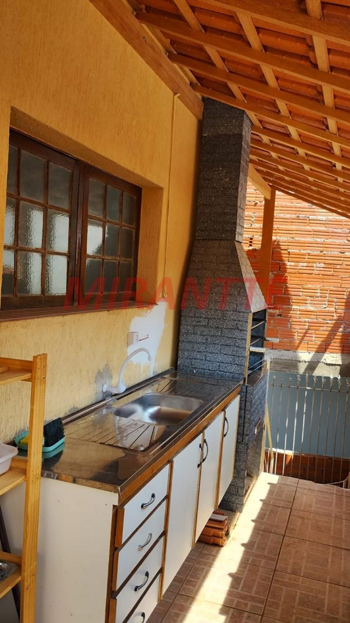 Casa terrea de 225m² com 3 quartos em Vila Maria Luisa
