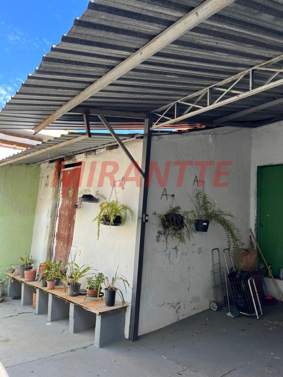 Casa terrea de 99m² com 2 quartos em Santa Teresinha