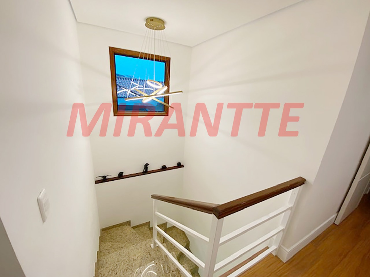 Sobrado de 200m² com 3 quartos em Vila Baruel