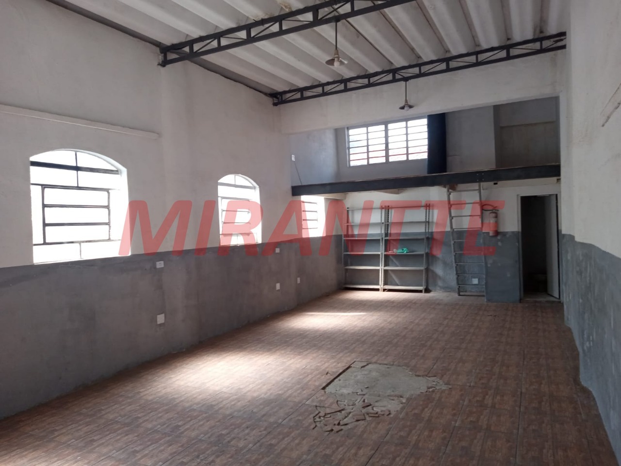 Galpao de 70m² em Jardim Centenario