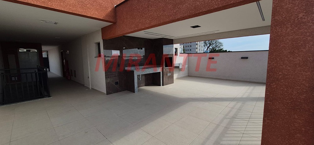 Apartamento de 44m² com 2 quartos em Vila Nivi