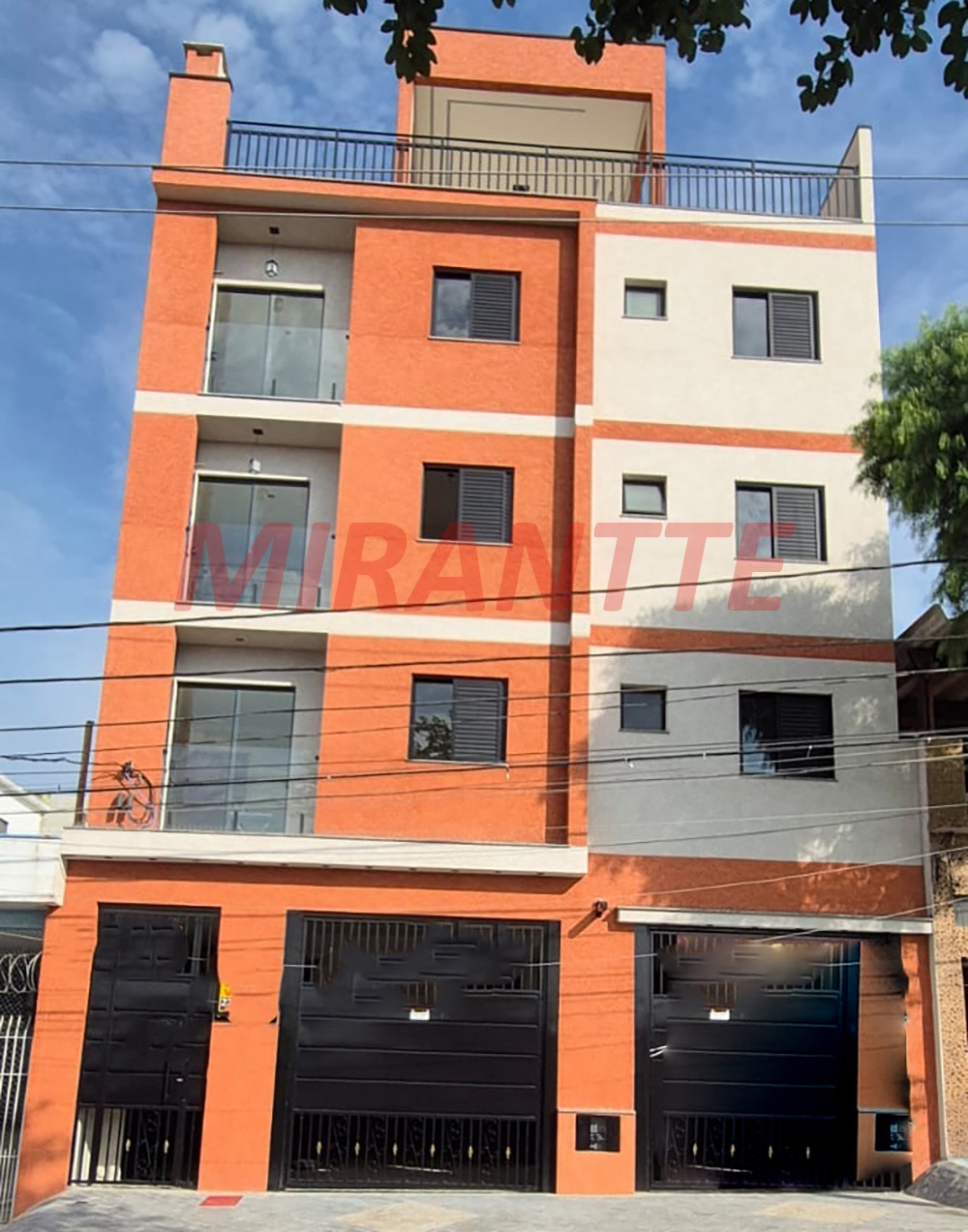 Apartamento de 44m² com 2 quartos em Vila Nivi