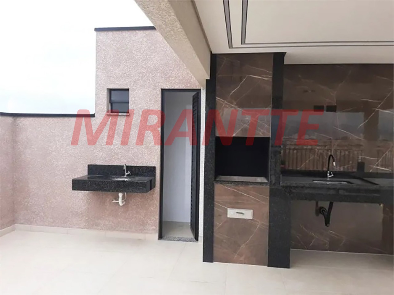 Apartamento de 37m² com 2 quartos em Tucuruvi