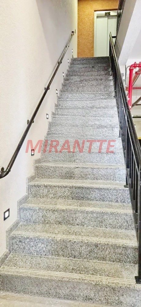 Apartamento de 37m² com 2 quartos em Tucuruvi