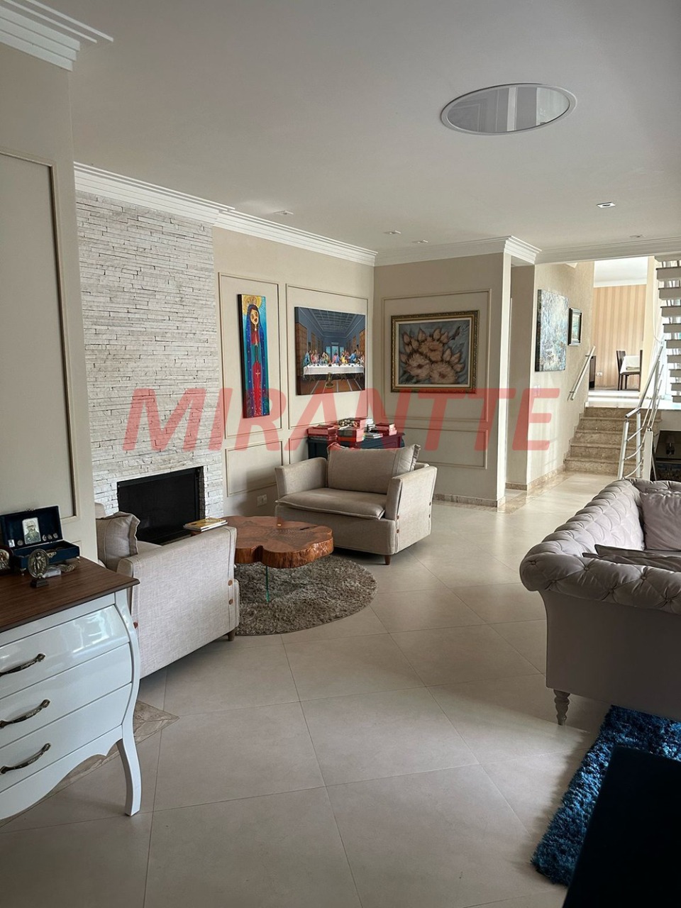 Sobrado de 600m² com 3 quartos em Roseira
