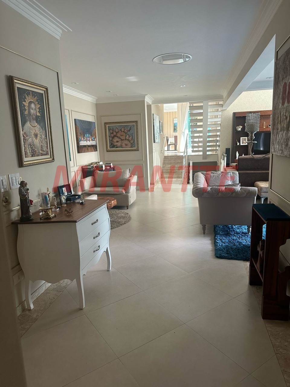 Sobrado de 600m² com 3 quartos em Roseira