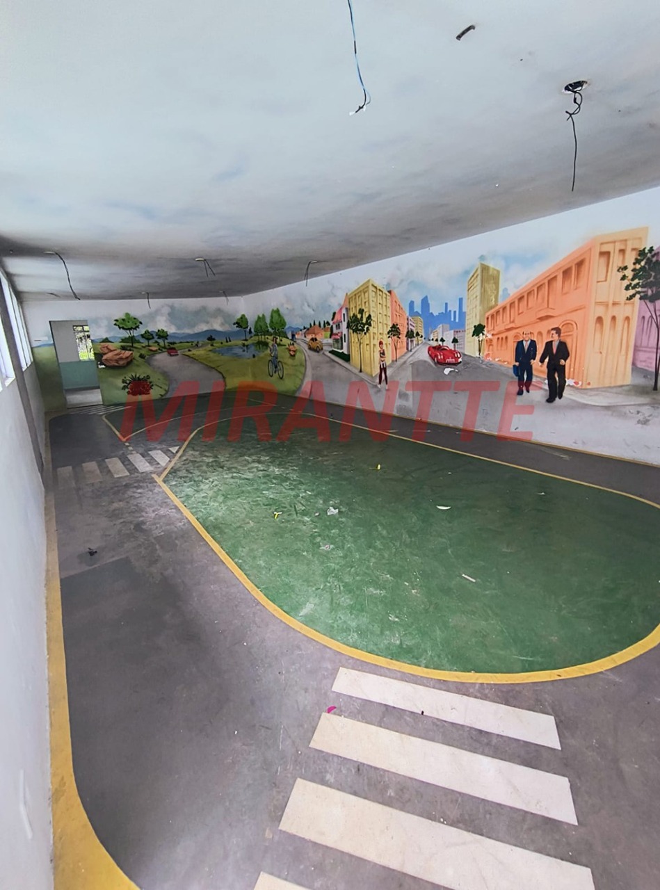 Comercial de 510m² em Santana