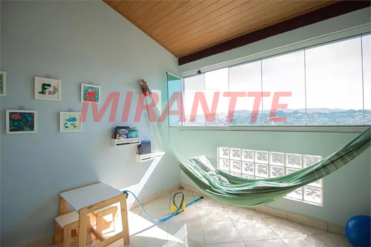 Casa terrea de 150m² com 2 quartos em Vila Pereira Barreto