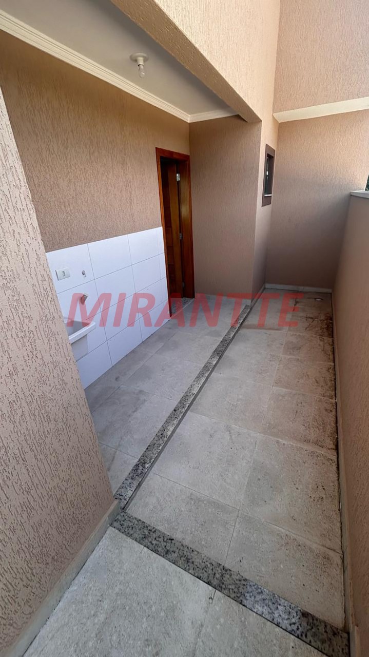 Sobrado de 177m² com 3 quartos em Vila Pedra Branca