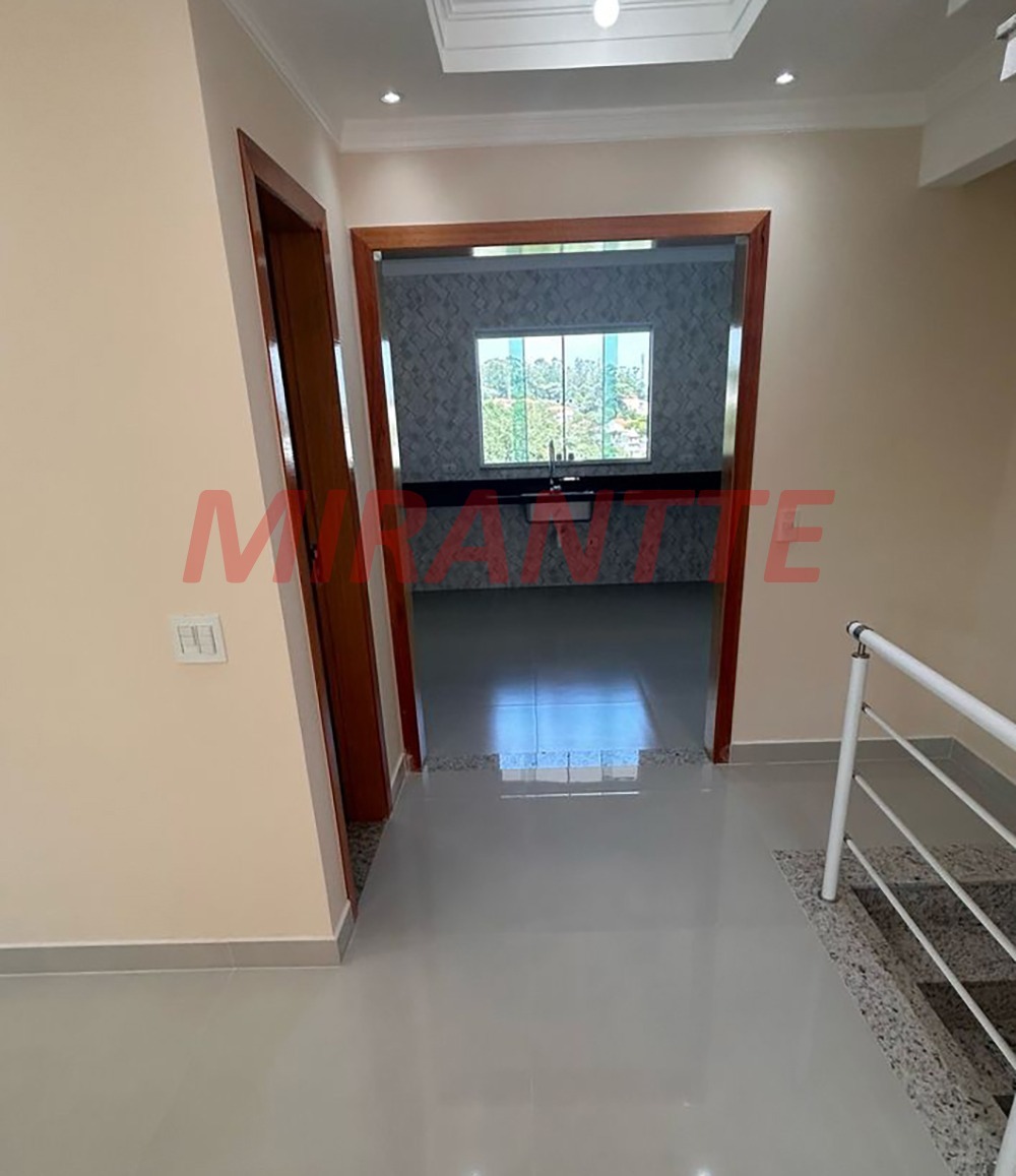 Sobrado de 177m² com 3 quartos em Vila Pedra Branca