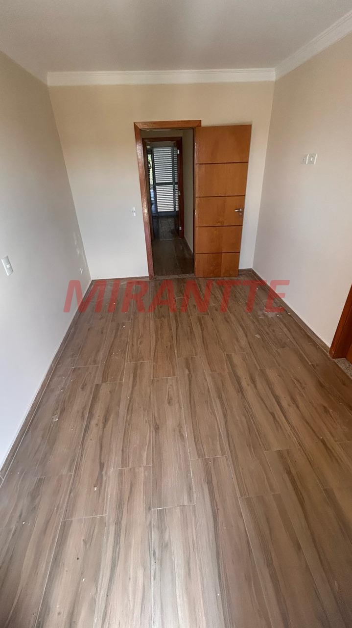 Sobrado de 177m² com 3 quartos em Vila Pedra Branca