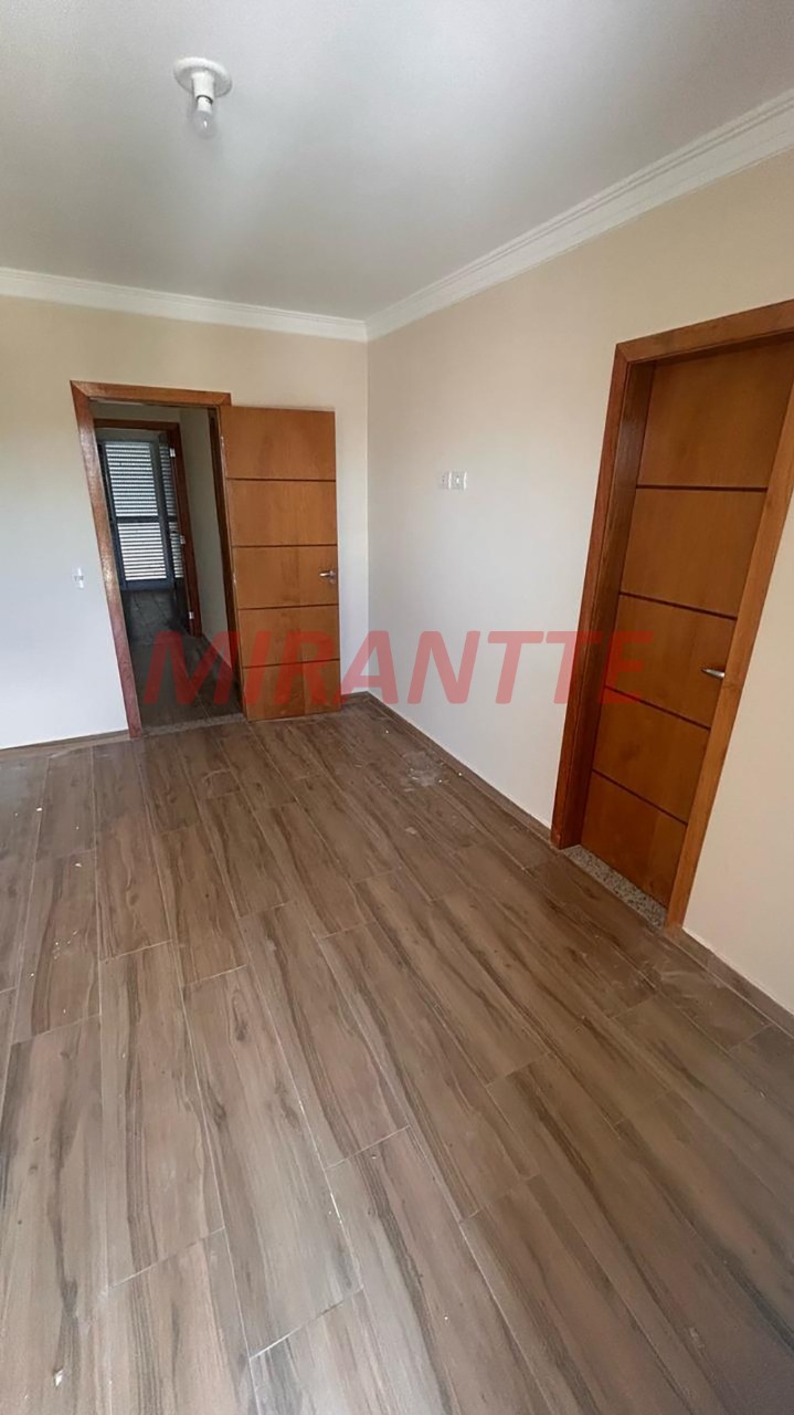 Sobrado de 177m² com 3 quartos em Vila Pedra Branca