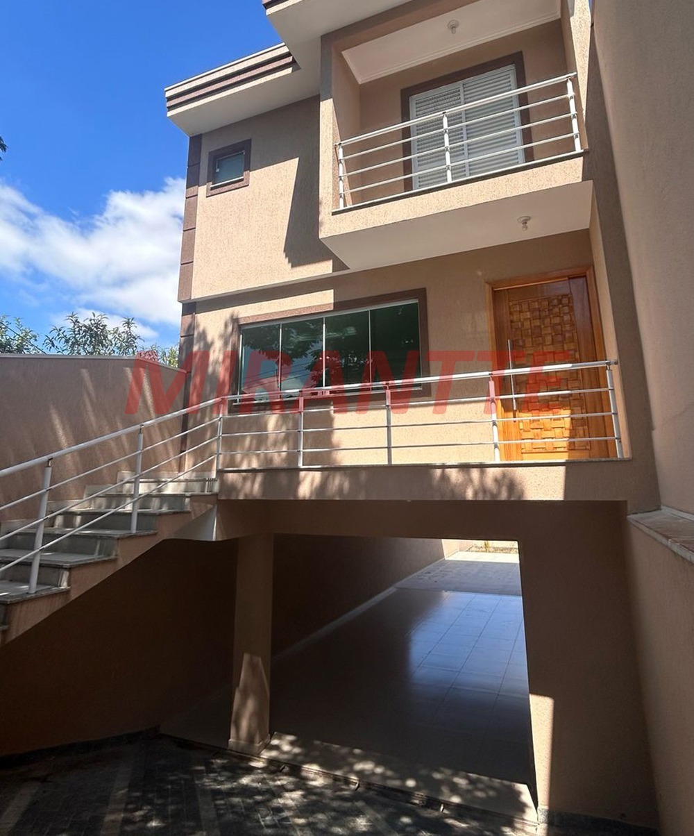 Sobrado de 177m² com 3 quartos em Vila Pedra Branca