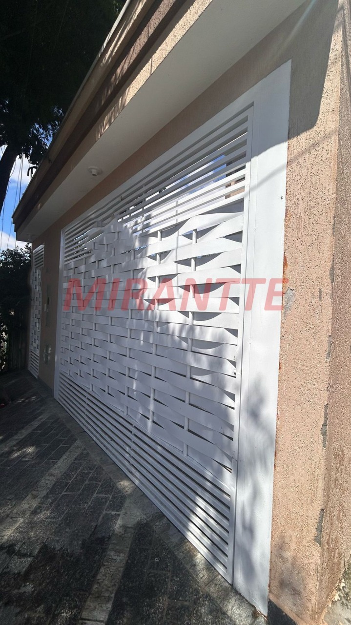 Sobrado de 177m² com 3 quartos em Vila Pedra Branca
