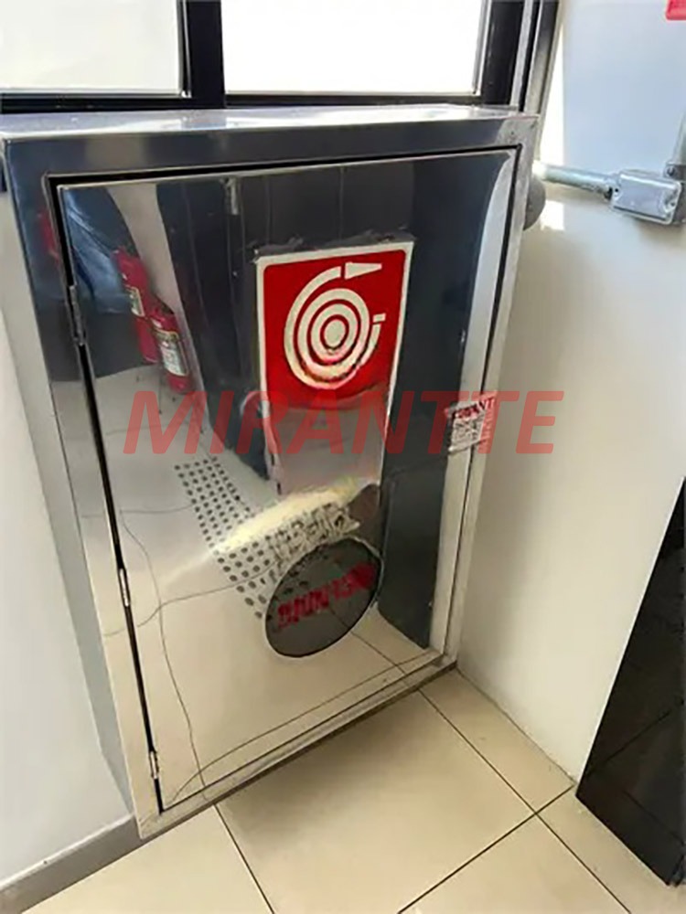 Comercial de 1133.8m² em Santana