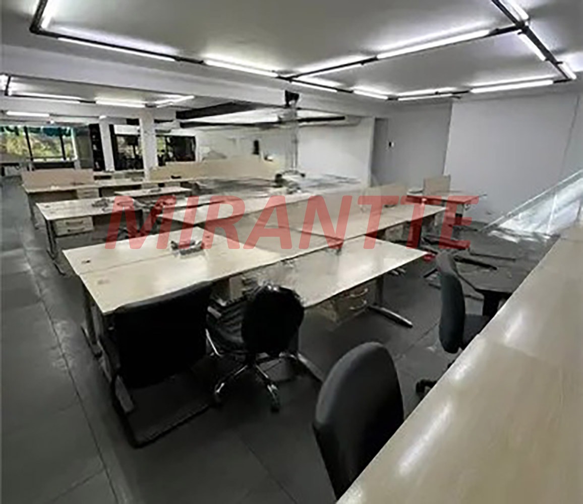 Comercial de 1133.8m² em Santana