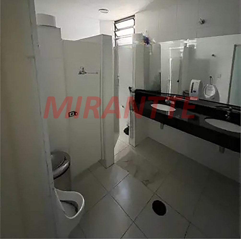 Comercial de 1133.8m² em Santana